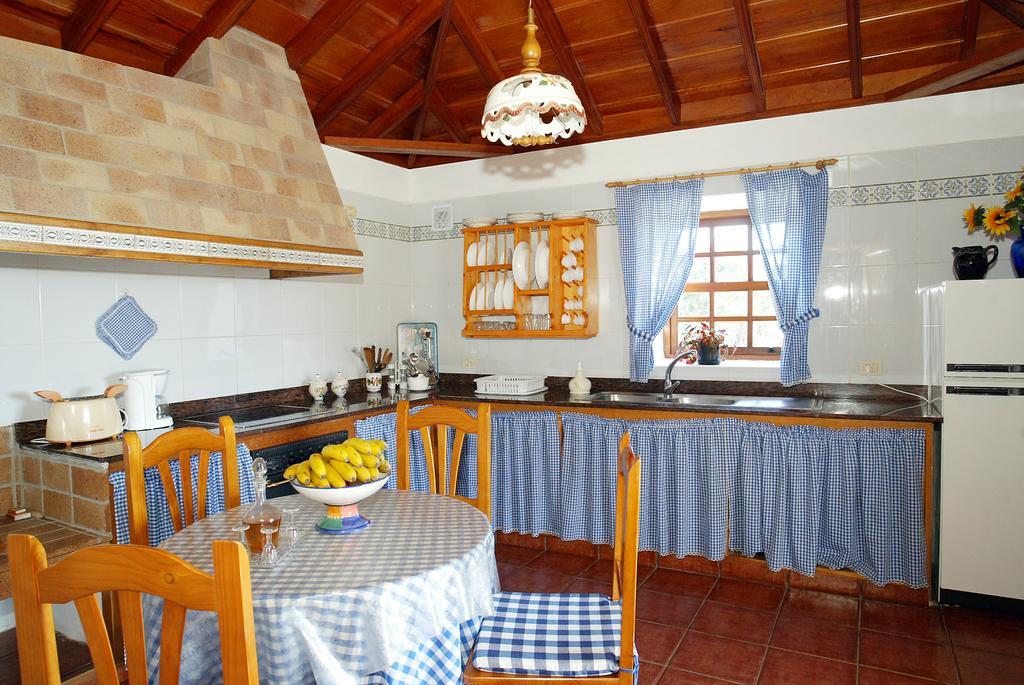 Atilio Villa Puntallana Exterior foto